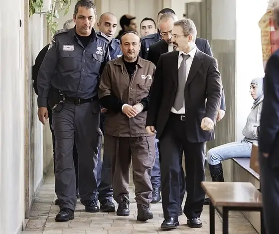 مروان البرغوثي تحت تهديد مستمر.. نادي الأسير يدق ناقوس الخطر